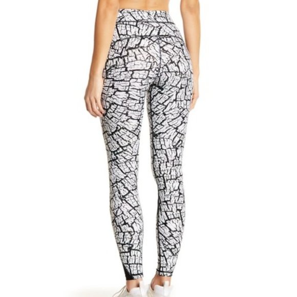 HPE Oak X Python print leggings NWT - Picture 7 of 8